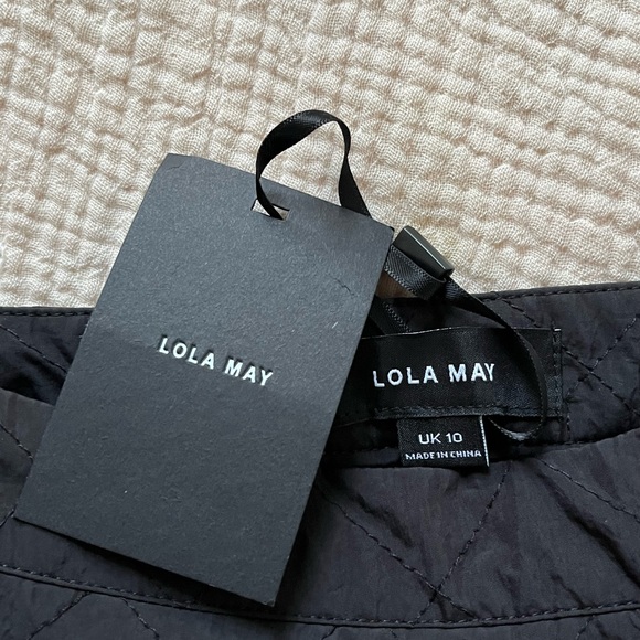 ASOS Lola May Quilted Mini Skirt in Black Size 6 S/M Tag Attached - Picture 7 of 7